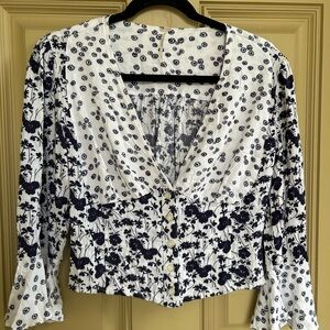Free People cropped Lady
Bohemian blouse